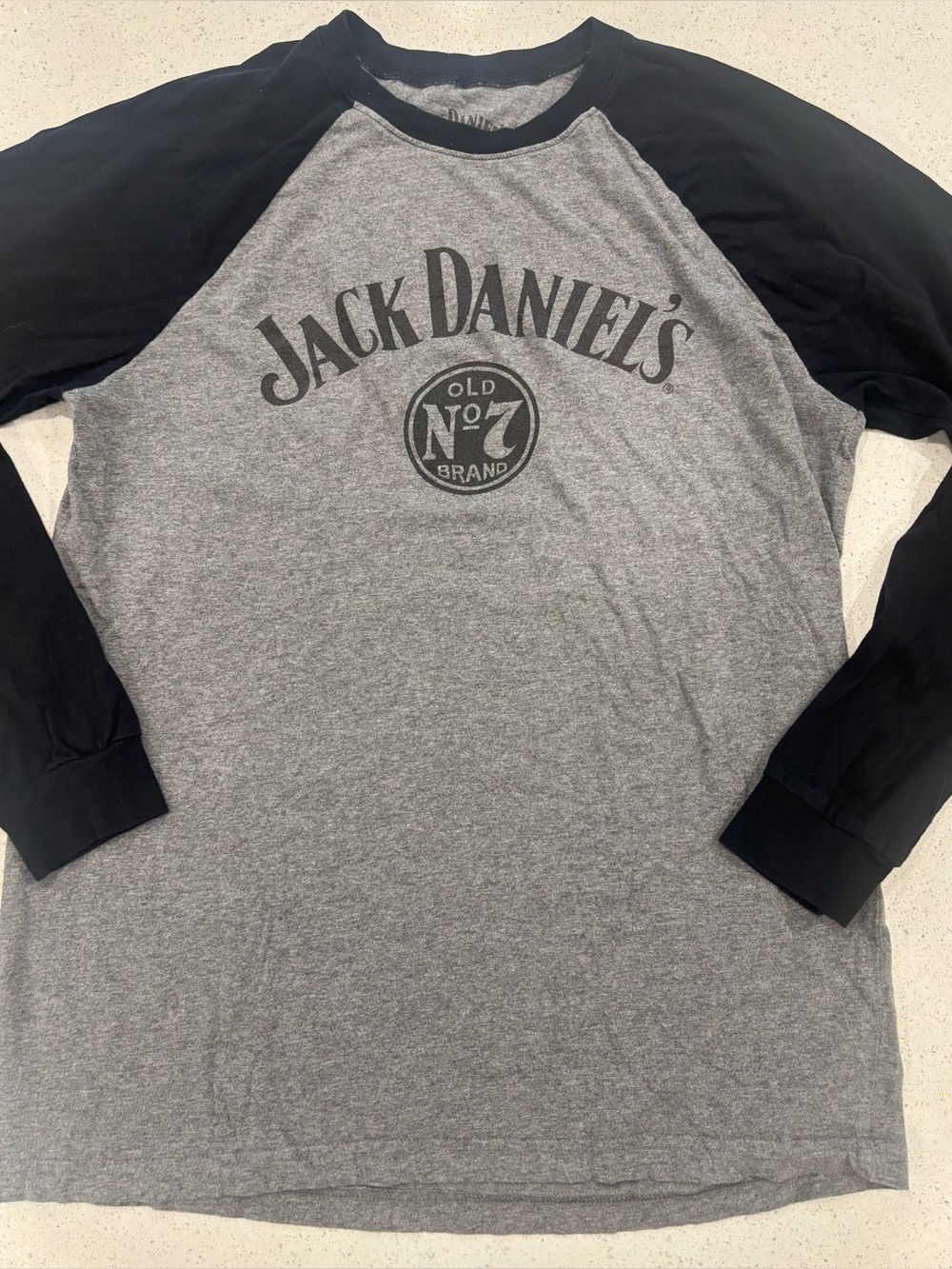 Jack Daniel’s Men's Gray & Black Raglan 3/4 Sleeves T-Shirt Large